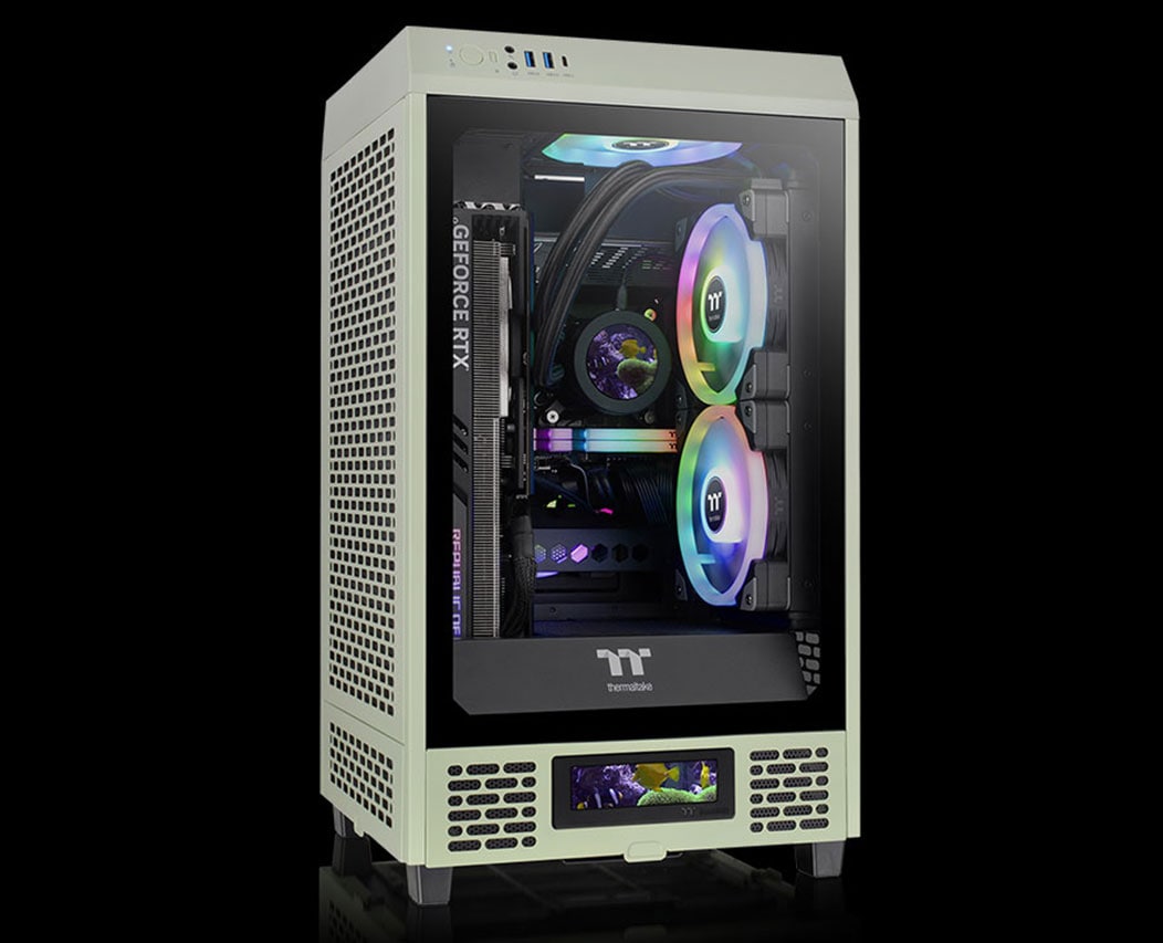 Supports up to a 280mm Radiator on the right
                            