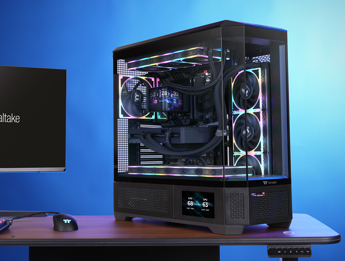 Four Tempered Glass Panels for Maximum Visibility